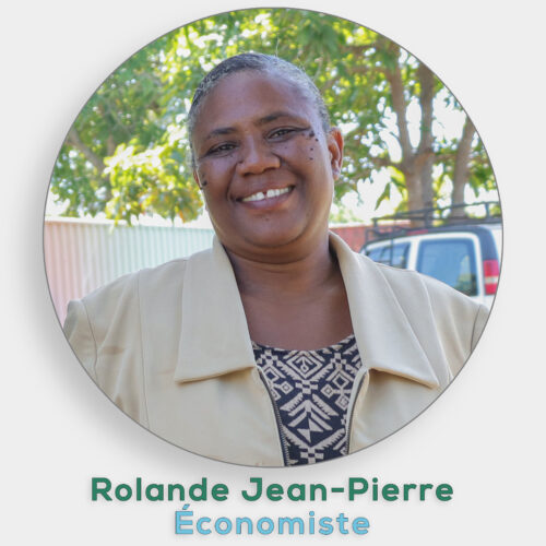 Rolande Jean-Pierre, Economist